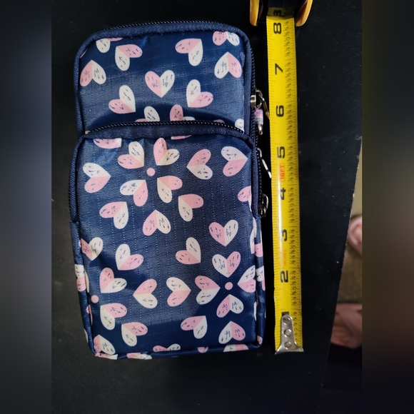 Waterproof cell phone shoulder bag/Strap wallet - Picture 3 of 7